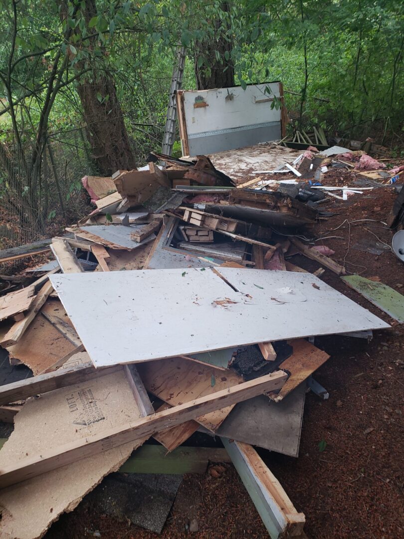 constructiondebris1a